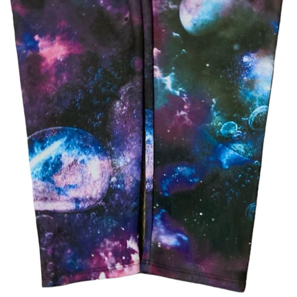 Torrid Celestial Galaxy Print Scuba Leggings Size 2 2XL - Picture 7 of 15